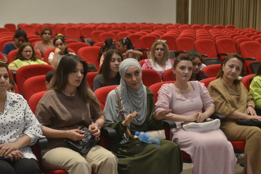 Cəbrayılda analar və uşaqlar üçün psixososial dəstək təlimləri keçirildi(FOTOLAR)